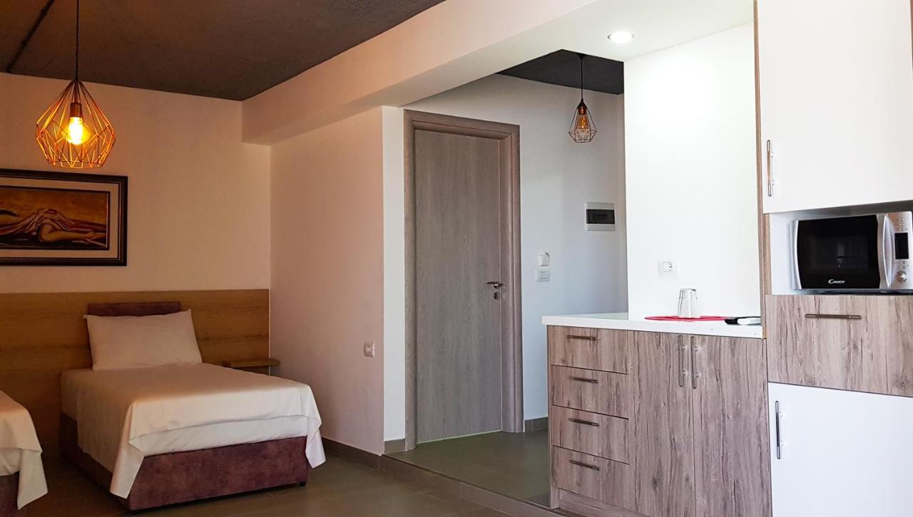 Asi Rooftop Hotel Saranda Chambre photo
